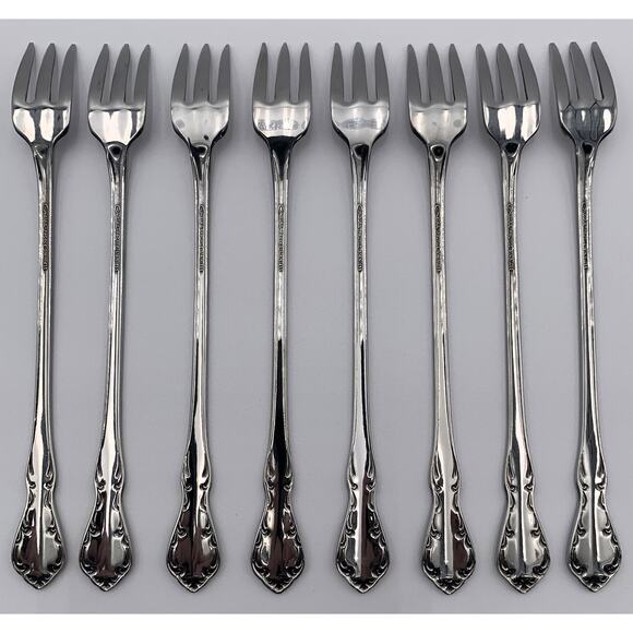 Lot of 8 Oneida Profile Stainless Steel Cocktail Seafood Forks - Picture 4 of 9